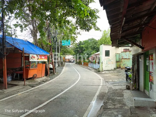 image RUMAH 2 LANTAI 105M2 DI CENGKARENG TIMUR, JAKARTA BARAT, SHM (8)