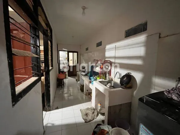 image RUMAH SIAP HUNI, SUDAH RENOVASI, LOKASI STRATEGIS PADANG SAMBIAN BAL (8)