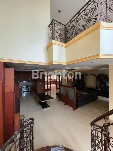 image JARANG ADA! RUMAH MEWAH LT 600 DI PASTEUR BANDUNG (6)