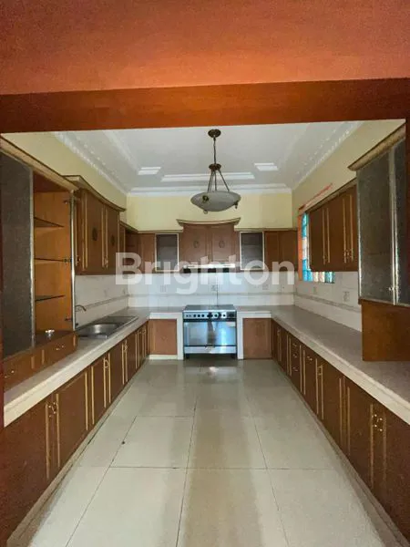 JARANG ADA! RUMAH MEWAH LT 600 DI PASTEUR BANDUNG