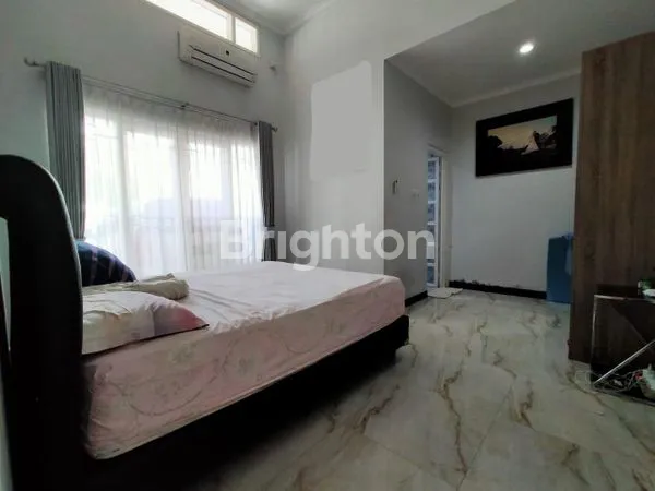 image MURAH SIAP HUNI PANTAI MENTARI SURABAYA TIMUR CLUSTER FAVORIT ROW JALAN 3 MOBIL (4)