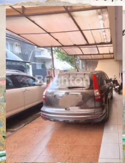 image RUMAH 2 LANTAI SIAP HUNI DI JL. CIOMAS, KEBAYORAN BARU (8)