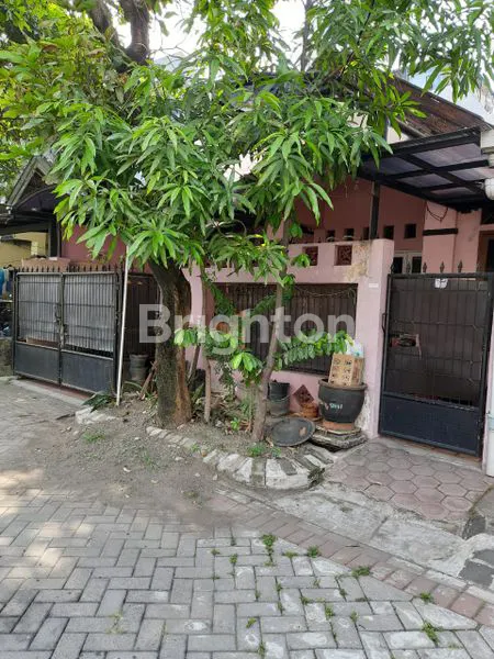 image RUMAH SIAP HUNI DI JUAL/SEWA PERUMAHAN TDK JAUH DARI SURABAYA.TAMAN PONDOK JATI (5)