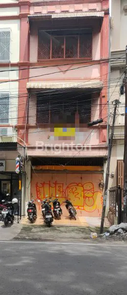 Gambar Property RUKO 3 LANTAI STRATEGIS DI VETERAN UTARA, MAKASSAR