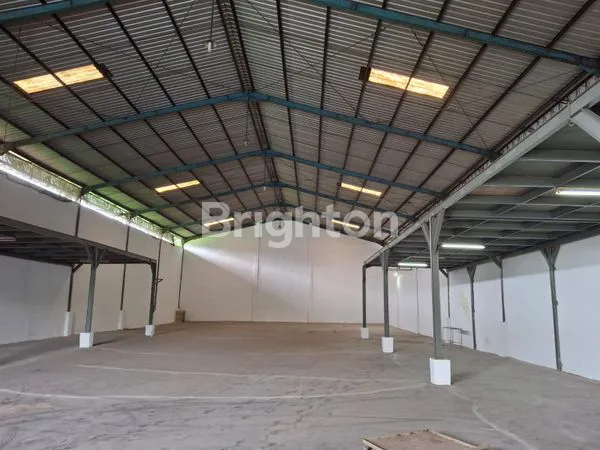 Gambar Property GUDANG LUAS 1.060M² DI ROMOKALISARI, SURABAYA