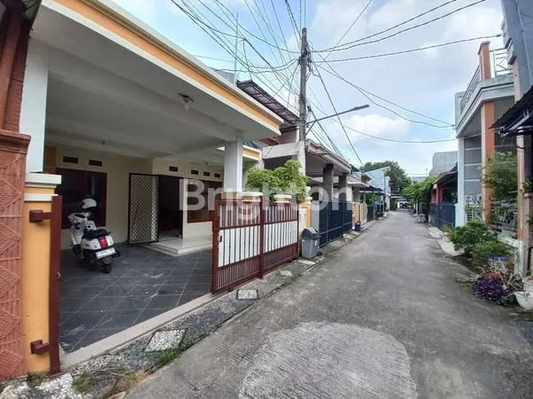 Gambar Property DI JUAL RUMAH TOWN HOUSE THE GREEN BINTARA
