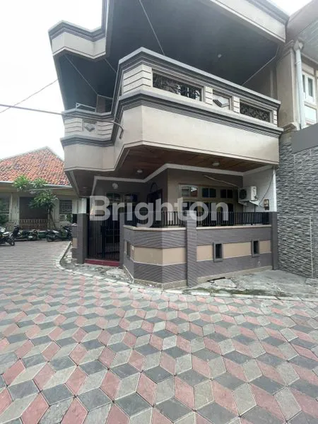 Gambar Property RUMAH 2 LANTAI KALIMAS UDIK SURABAYA AREA PERMUKIMAN DENGAN AKSES MOBIL DAN COCOK UNTUK HUNIAN KELUARGA BESAR