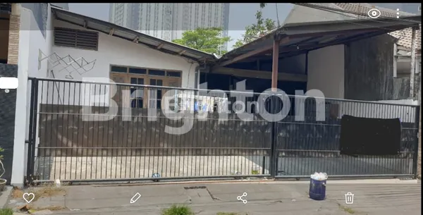 Gambar Property RUMAH SECOND LOKASI SELANGKAH DARI RAYA MERR