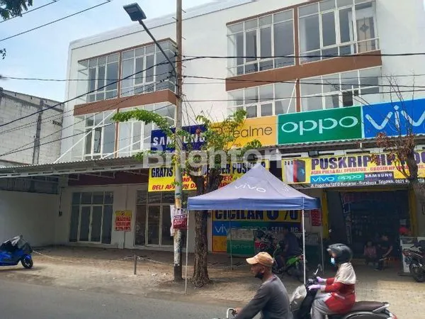 Gambar Property RUKO 3 LANTAI SIAP PAKAI NOL JALAN RAYA POGOT DEKAT TOL SURAMADU