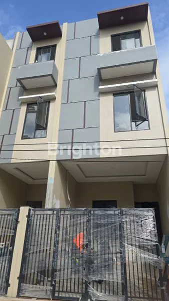 Gambar Property RUMAH 3 LANTAI DURI KEPA JAKARTA BARAT