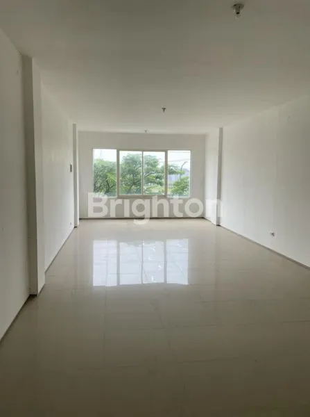 image RUKO PLATINUM PLAZA SUKOMANUNGGAL JAYA 2 LANTAI LOKASI STRATEGIS COCOK UNTUK KANTOR KOMERSIAL (1)