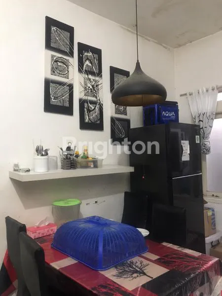 image RUMAH KUTISARI SELATAN DEKAT KAMPUS PETRA SURABAYA (2)