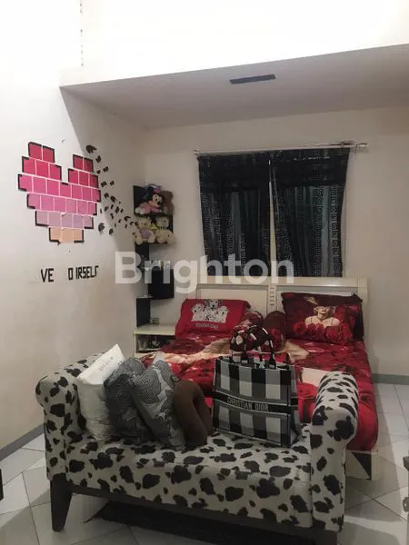 image RUMAH KUTISARI SELATAN DEKAT KAMPUS PETRA SURABAYA (5)