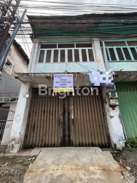 Gambar Property RUKO DI JALAN WASPADA, BONGKARAN SURABAYA UTARA JAWA TIMUR. TERAWAT, NOL JALAN RAYA BESAR AREA RAMAI STRATEGIS DAN KOMERSIL. DEKAT JEMBATAN MERAH, PELABUHAN TANJUNG PERAK, DEKAT JALAN RAJAWALI. MURAH BANGET