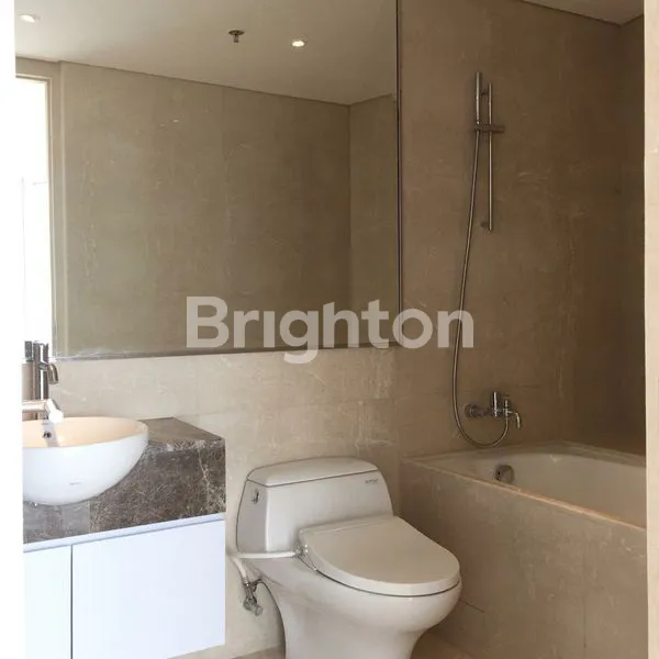 image APARTEMEN ONE ICON RESIDENCE, FULL FURNISH MEWAH (8)