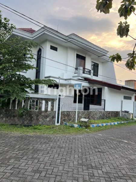 Gambar Property RUMAH HOOK 2 LANTAI DI PONDOK CANDRA, SIAP HUNI