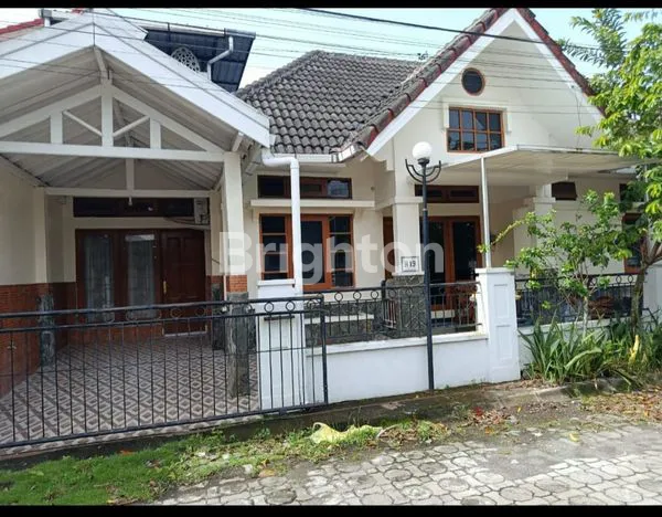 Gambar Property RUMAH DALAM PERUMAHAN ELIT