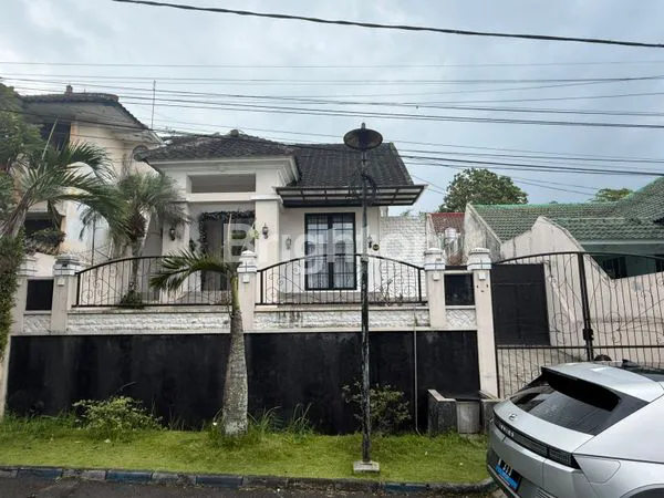 Gambar Property