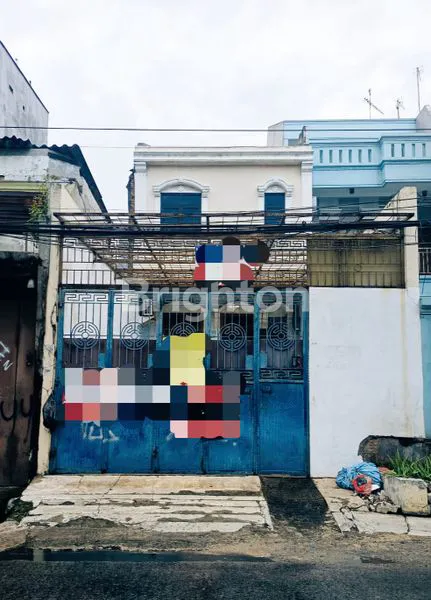 Gambar Property RUMAH 3 LANTAI PINGGIR JALAN DI PADEMANGAN TIMUR