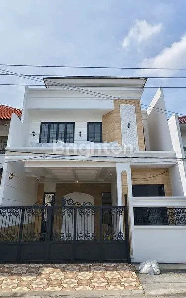 Gambar Property RUMAH SIAP HUNI LEBAR 9 BABATAN PANTAI DEKAT GALAXY MALL, PAKUWON CITY, GRAND KENJERAN