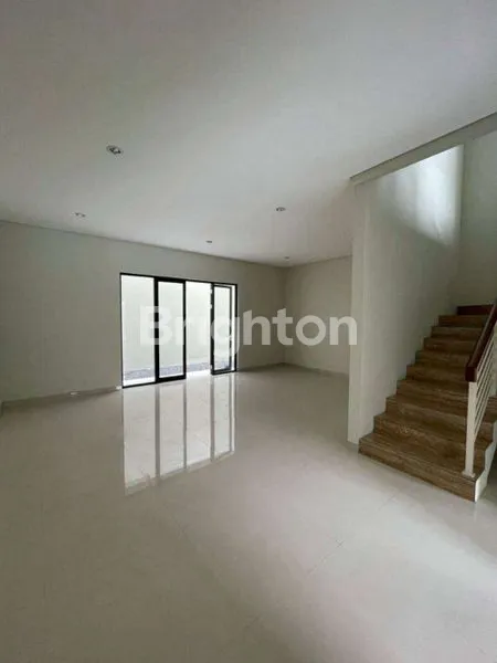 image MEWAH RUMAH BARU DI SUTOREJO PRIMA SELATAN (9)