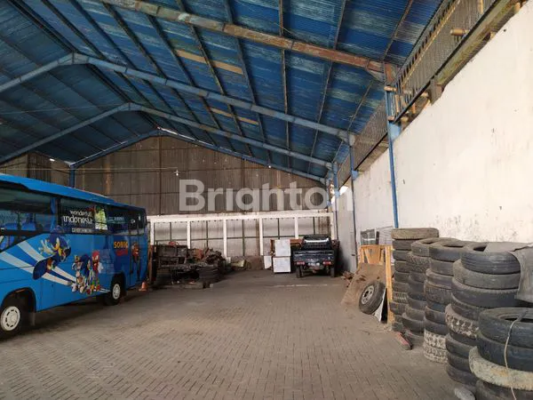 image GUDANG STRATEGIS JL IR SOEKARNO KOTA BATU (3)