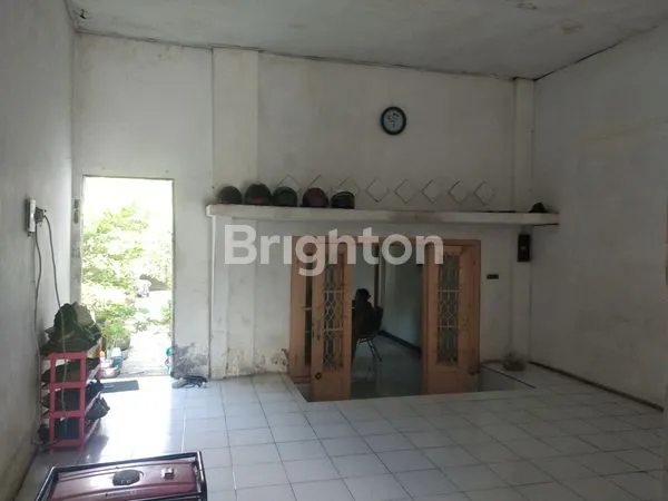 image EKS MINIMARKET JETIS MOJOKERTO (2)