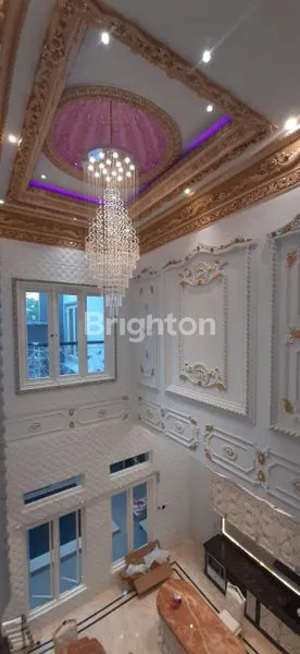 image RUMAH ELITE GAYUNGSARI (2)