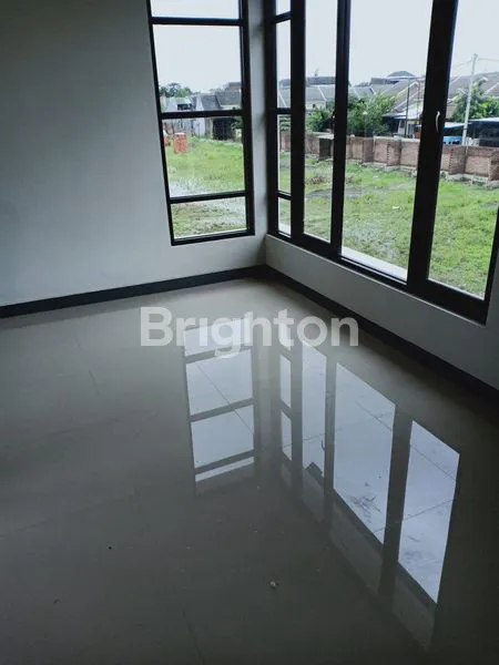 image RUMAH BARU MURAH DUA LANTAI (7)