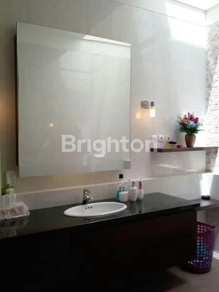 image RUMAH FURNISHED PAKUWON CITY PALM BEACH (4)