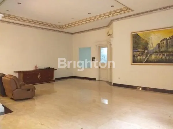 image RUMAH MEWAH FURNISH DI BUKIT GADING MEDITERANIA KELAPA GADING (5)