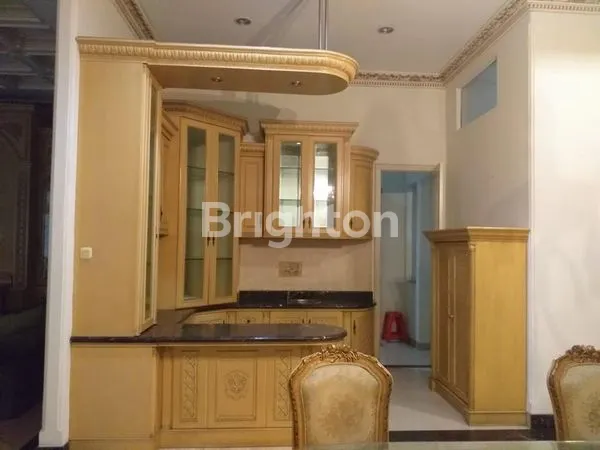 image RUMAH MEWAH FURNISH DI BUKIT GADING MEDITERANIA KELAPA GADING (3)