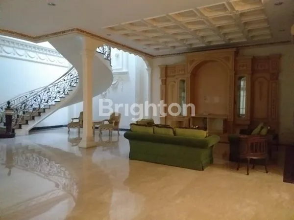 image RUMAH MEWAH FURNISH DI BUKIT GADING MEDITERANIA KELAPA GADING (7)