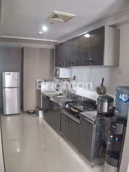 image BEST POOL & CITY VIEW FULL FURNISHED APARTMENT WATERPLACE SURABAYA BARAT (7)