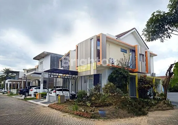 image RUMAH FURNISH PERMATA JINGGA (2)
