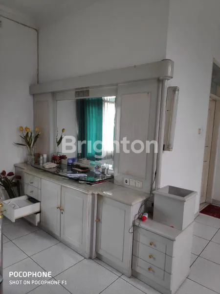 image RUMAH 2 LANTAI LUX, LINGKUNGAN TENANG & NYAMAN (3)