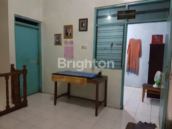 image RUMAH HOOK SIAP HUNI TENGAH KOTA SIDOARJO (2)
