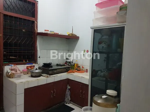 image RUMAH HOOK SIAP HUNI TENGAH KOTA SIDOARJO (5)