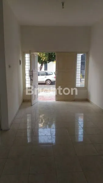 image RUMAH GRAHA ANGGREK MAS SDA 2 LATAI (8)