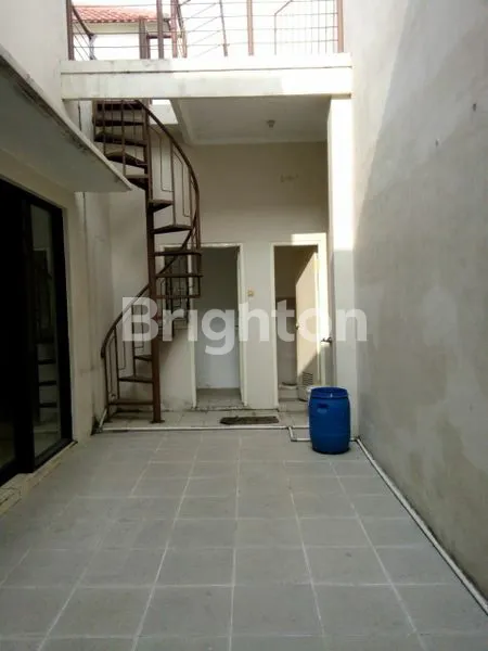 image RUMAH GRAHA ANGGREK MAS SDA 2 LATAI (7)