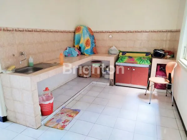 image RUMAH MEWAH MODEL MEDITERANIA LUAS ADA KOLAM RENANG 2 LANTAI SEMI FURNISHED DI PUNCAK DIENG KOTA MALANG (6)