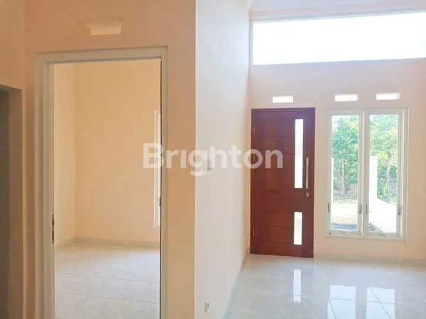 image RUMAH BARU MODERN MINIMALIS SIAP HUNI DI SULFAT KOTA MALANG (9)