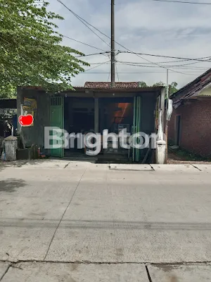 image TEMPAT USAHA STRATEGIS (1)