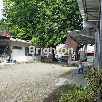 image RUMAH PEKARANGAN LUAS LOKASI STRATEGIS DI TENGAH KOTA SEMARANG (4)