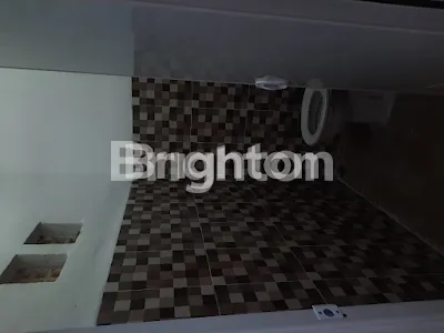 image RUMAH CANTIK,BERSIH DAN SIAP PAKE,ADA 1 SINGEL BED,TV TABUNG,SPRINGBED SINGEL,POMPA AIR,KITCHEN SET,TANDON DALAM. UANG DEPOSIT 5.000.000 (7)