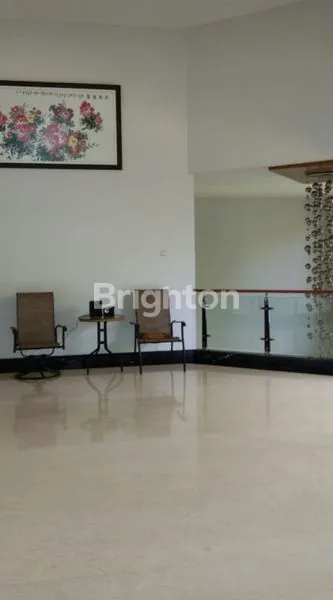 image RUMAH TAMAN TELAGA GOLF BSD TANGERANG (2)