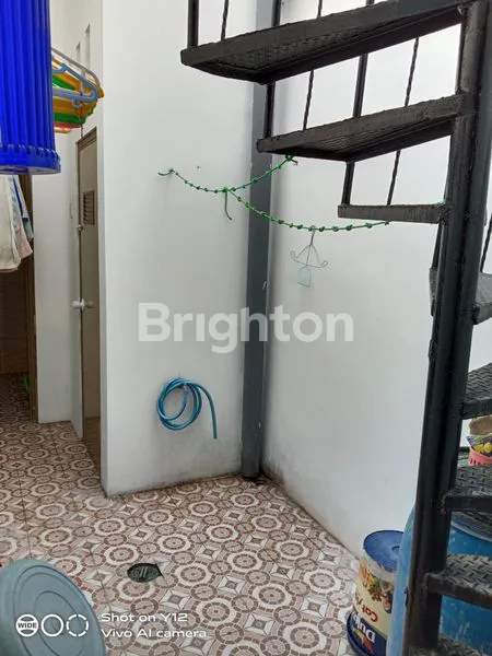 image RUMAH BANGUNAN BARU TANGGUL MAS BARAT TANAH MAS SEMARANG UTARA DEKAT PELABUHAN TANJUNG MAS (4)