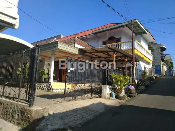 image RUMAH KOS LOKASI STRATEGIS DG JATIM PARK 2 (1)