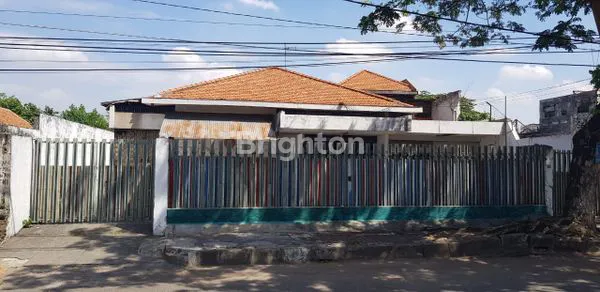 image RUMAH AREA KOMERSIAL PUSAT KOTA JALAN SAM RATULANGI, DEKAT JL. KARTINI, RAYA DARMO SURABAYA (1)