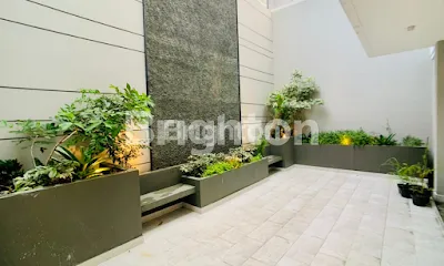 image RUMAH MINIMALIS FULLY FURNISHED MEWAH @ RITZWOOD, PAKUWON INDAH ROW JALAN SUPER LEBAR (7)